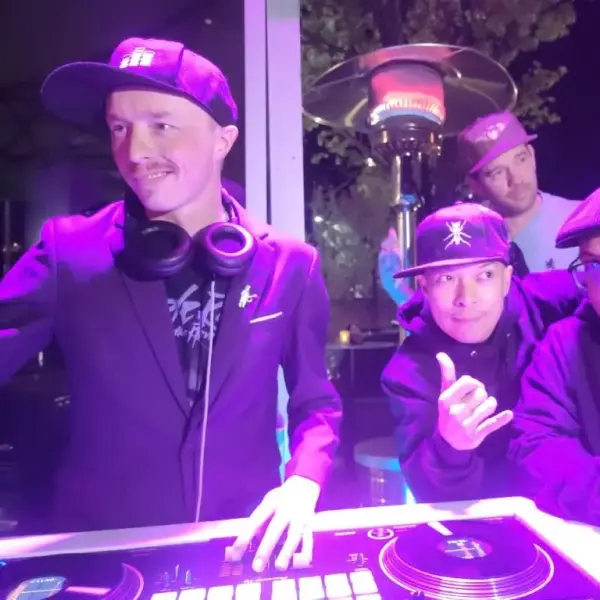 DJ Agnes - Backup DJ